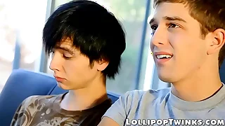 Twinks Levon Meeks and Aidan Rayne fucks deep and disparaging